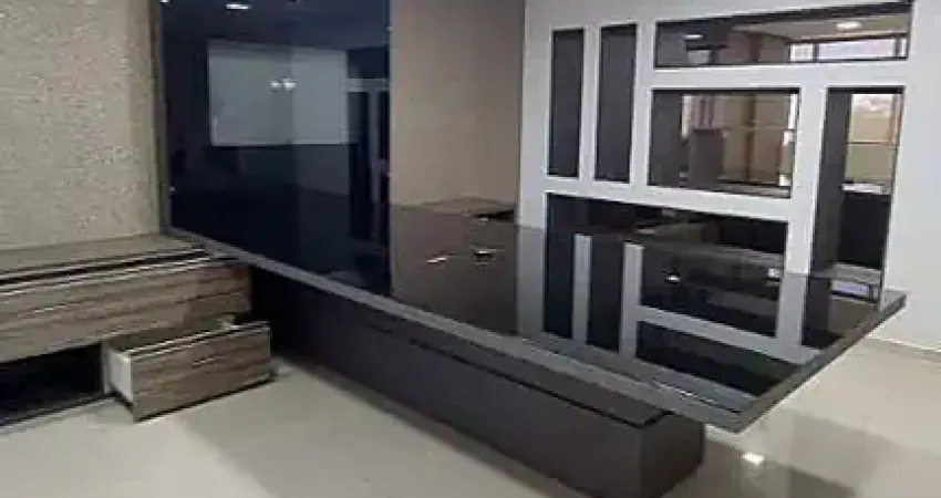 Sala Comercial para alugar em Jardim Emília de 184.00m² com 4 Garagens