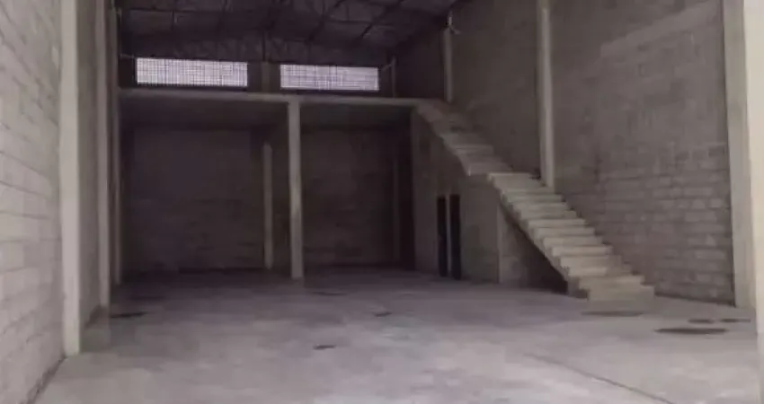 Galpão / Depósito / Armazém para alugar em Jardim Guarujá de 310.00m² com 3 Garagens