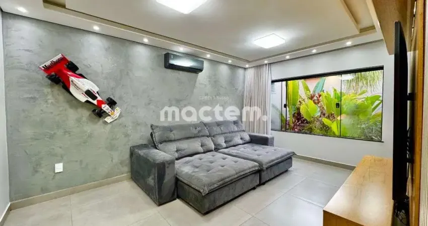 Casa para venda em Independência de 181.00m² com 4 Quartos, 1 Suite e 2 Garagens