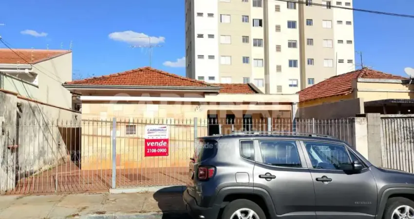 Casa para venda em Centro de 145.00m² com 3 Quartos e 2 Garagens