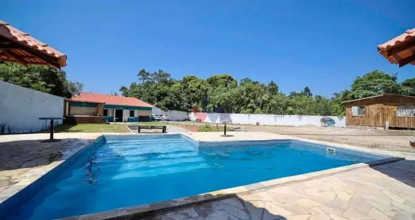 Chácara para venda em Área Rural De São José Dos Pinhais de 2000.00m² com 1 Quarto e 60 Garagens