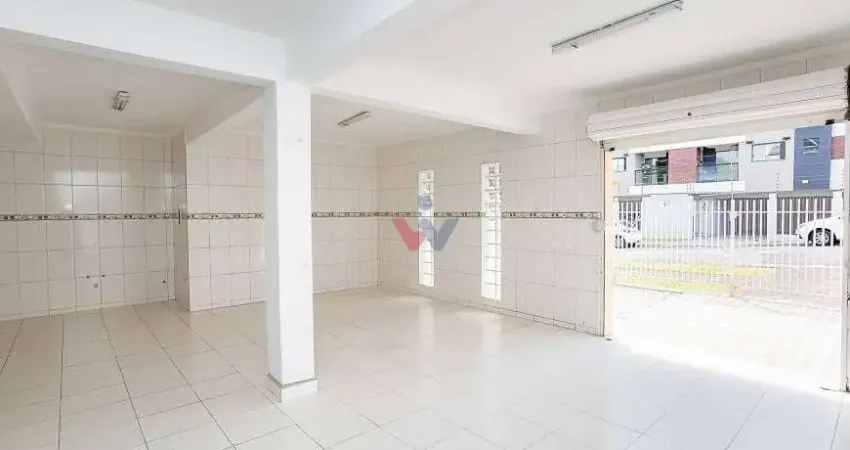 Sobrado para venda em Tingui de 268.00m² com 3 Quartos