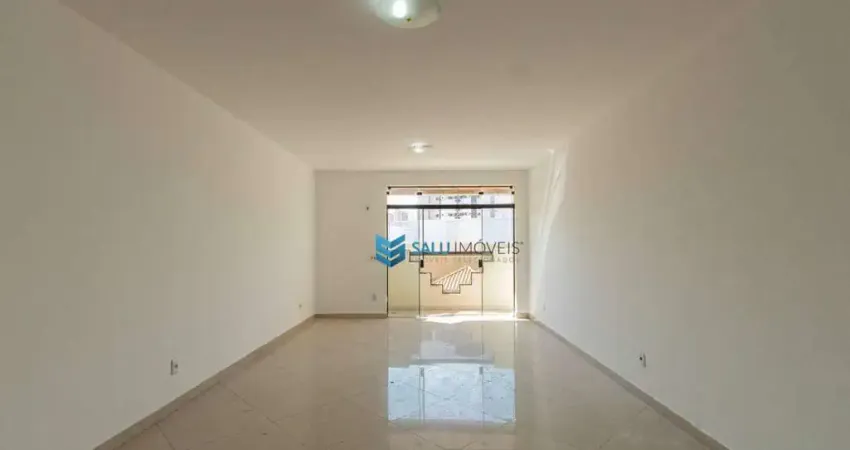 Apartamento para alugar em Centro de 210.00m² com 3 Quartos, 1 Suite e 2 Garagens