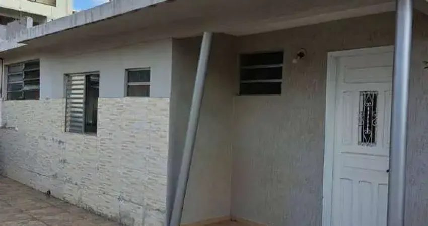 Casa para alugar em São José de 353.00m² com 2 Quartos, 1 Suite e 1 Garagem