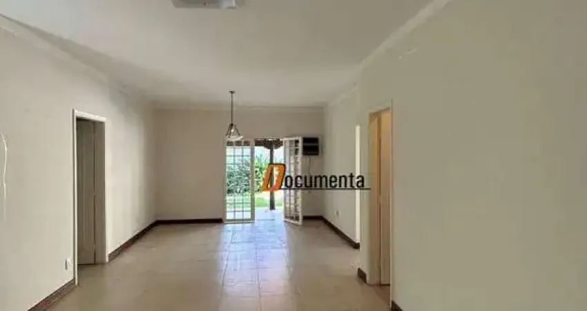 Casa para alugar em Jardim Nova Yorque de 300.00m² com 3 Quartos, 1 Suite e 3 Garagens