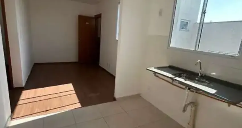 Apartamento para alugar em Condomínio Lar Montreal de 45.00m² com 2 Quartos e 1 Garagem