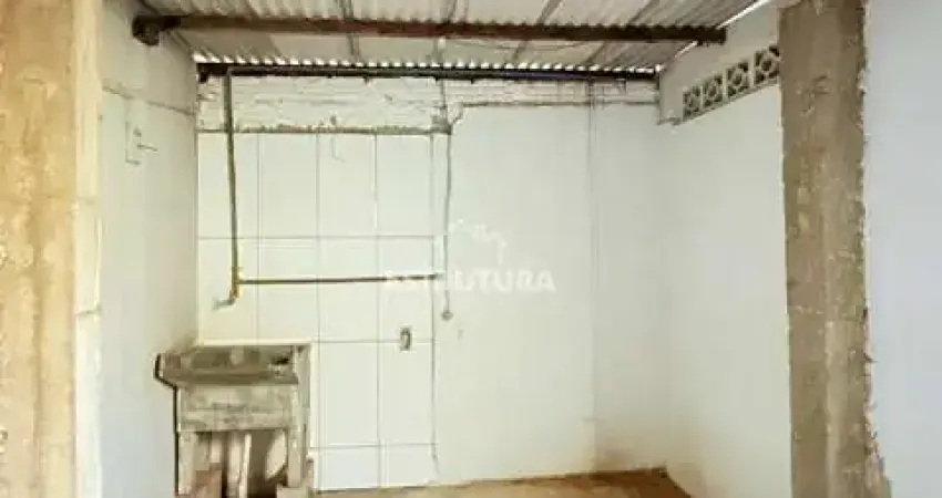 Casa para alugar em Consolação de 55.00m² com 2 Quartos e 2 Garagens