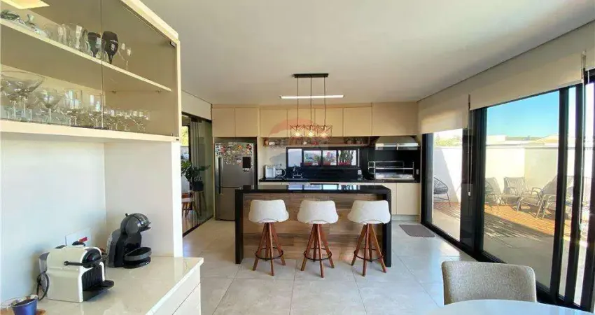 Casa de Condomínio para venda em Residencial E Empresarial Alphaville de 375.00m² com 4 Quartos, 4 Suites e 4 Garagens