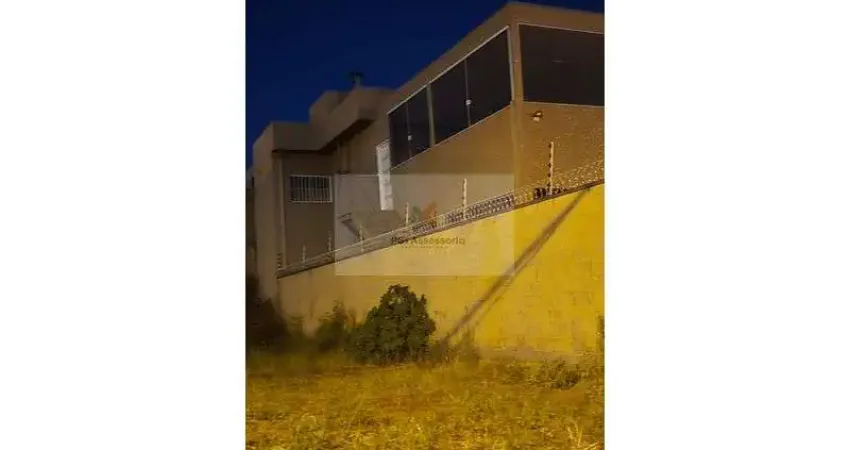 Sobrado para alugar em Jardim Residencial Vetorasso de 150.00m² com 2 Quartos