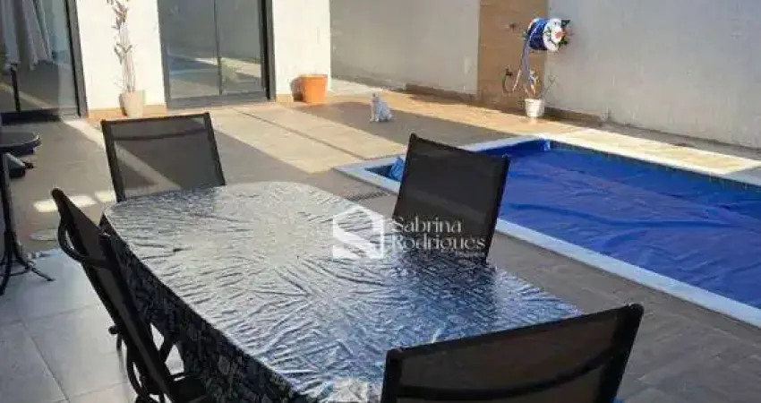 Casa de Condomínio para venda em Jardim Mantova Residencial de 159.00m² com 4 Quartos, 1 Suite e 3 Garagens