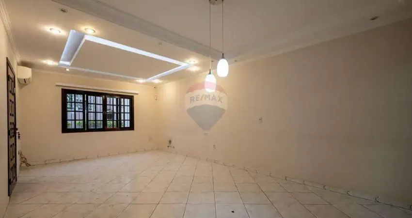 Casa para venda em Vila São José de 179.00m² com 4 Quartos, 1 Suite e 6 Garagens