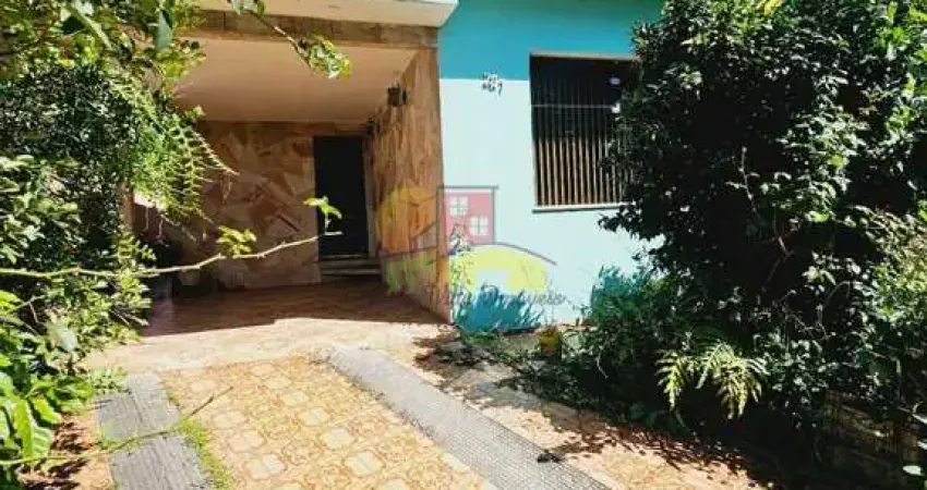 Casa para venda em Vila Palmares de 350.00m² com 3 Quartos, 2 Suites e 4 Garagens