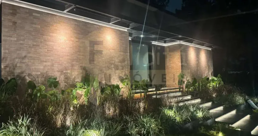 Casa para venda e aluguel em Alphaville Residencial Um de 703.00m² com 4 Quartos, 4 Suites e 10 Garagens