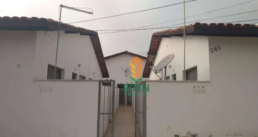Casa para alugar em Éden de 45.00m² com 2 Quartos e 1 Garagem