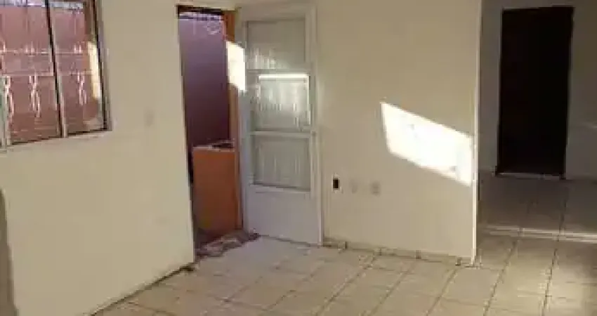 Casa para venda em Vila Barão de 174.00m² com 3 Quartos e 2 Garagens