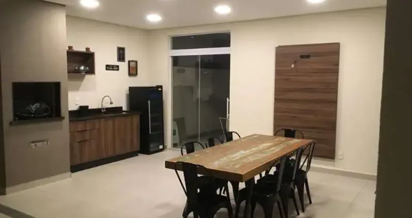 Casa para alugar em Residencial Terras De São Francisco de 165.00m² com 3 Quartos, 1 Suite e 2 Garagens