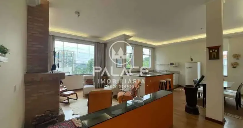 Casa para alugar em Castelinho de 230.00m² com 3 Quartos, 1 Suite e 5 Garagens