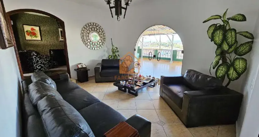 Casa para venda em Jardim Líbano de 184.00m² com 3 Quartos, 1 Suite e 3 Garagens
