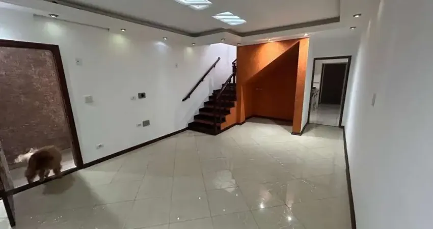 Casa para venda em Jardim Regina de 150.00m² com 4 Quartos, 1 Suite e 2 Garagens