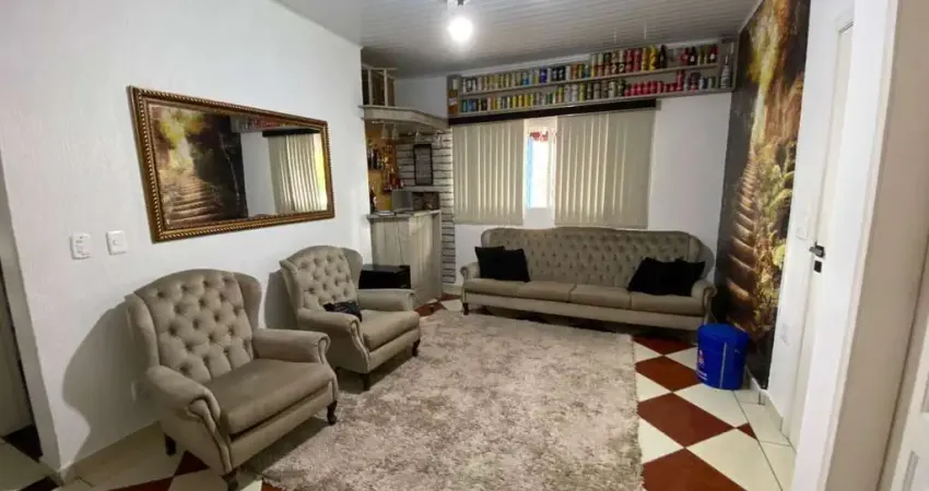 Casa para venda em Piqueri de 120.00m² com 3 Quartos e 4 Garagens