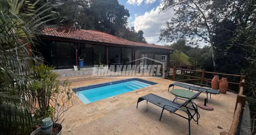 Chácara para alugar em Saboó de 176.00m² com 2 Quartos e 2 Suites