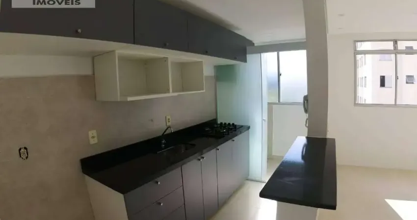 Apartamento para alugar em Vila Mogilar de 48.00m² com 2 Quartos e 1 Garagem