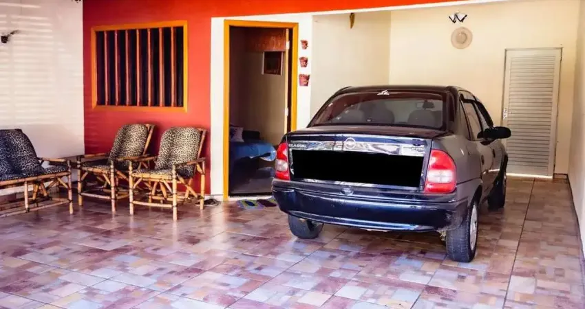 Casa para venda em Jardim São Guilherme de 130.00m² com 3 Quartos, 1 Suite e 3 Garagens