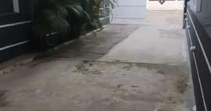Casa para venda em Vila Nova Bonsucesso de 181.18m² com 4 Quartos, 1 Suite e 6 Garagens