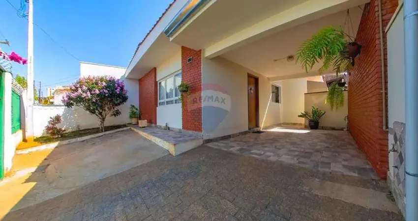 Casa para venda em Jardim Cândida de 163.84m² com 3 Quartos, 1 Suite e 2 Garagens