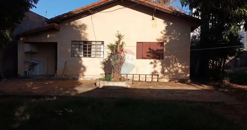 Casa para venda em Centro de 127.33m² com 2 Quartos