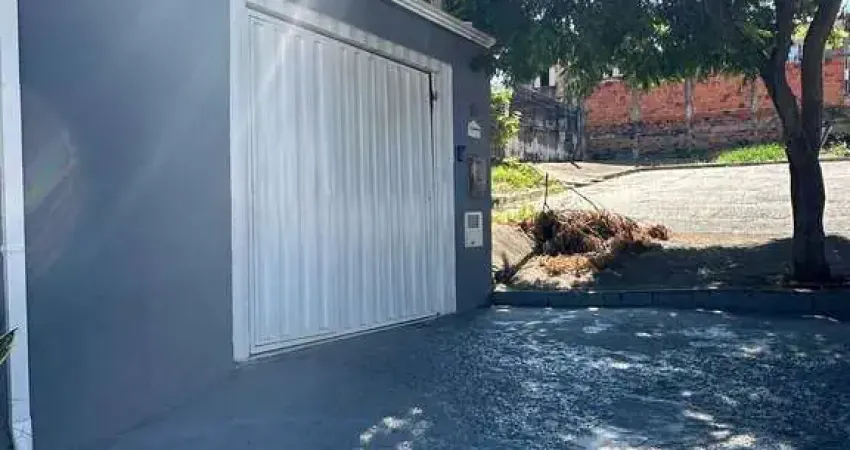 Casa para venda em Jardim Lisa de 100.00m² com 2 Quartos e 1 Garagem
