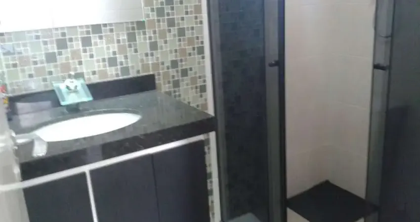 Apartamento para alugar em Centro de 70.00m² com 2 Quartos, 1 Suite e 2 Garagens
