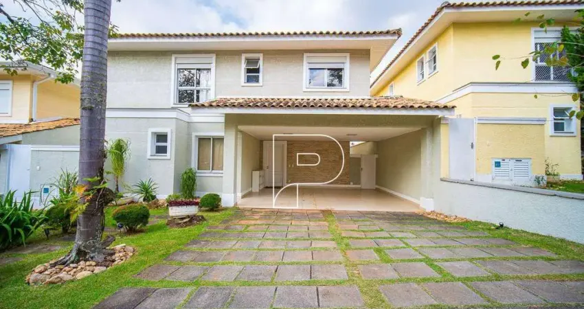 Casa de Condomínio para venda em Granja Viana de 215.00m² com 3 Quartos, 3 Suites e 4 Garagens