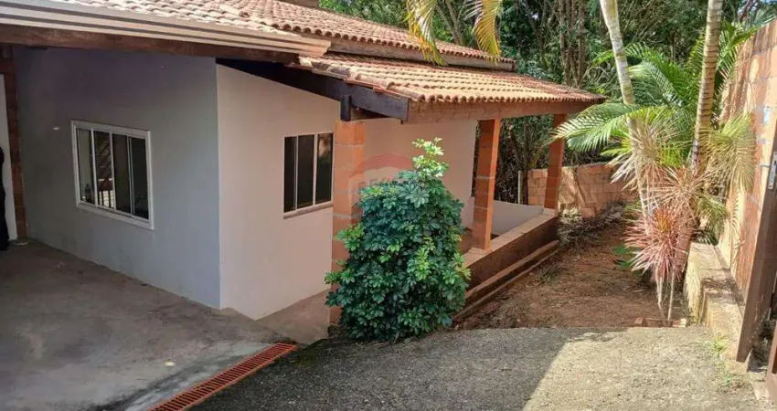 Chácara para alugar em Terras Da Capela De Santo Antônio de 197.00m² com 3 Quartos, 1 Suite e 3 Garagens