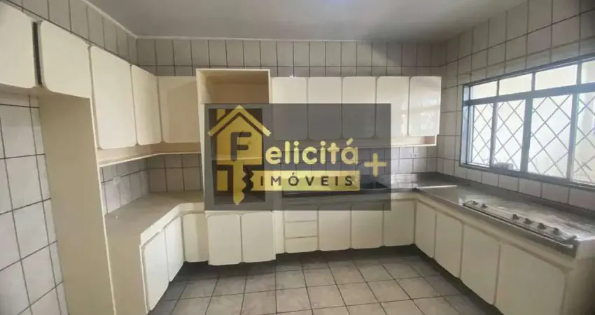 Casa para alugar em Quitaúna de 110.00m² com 3 Quartos