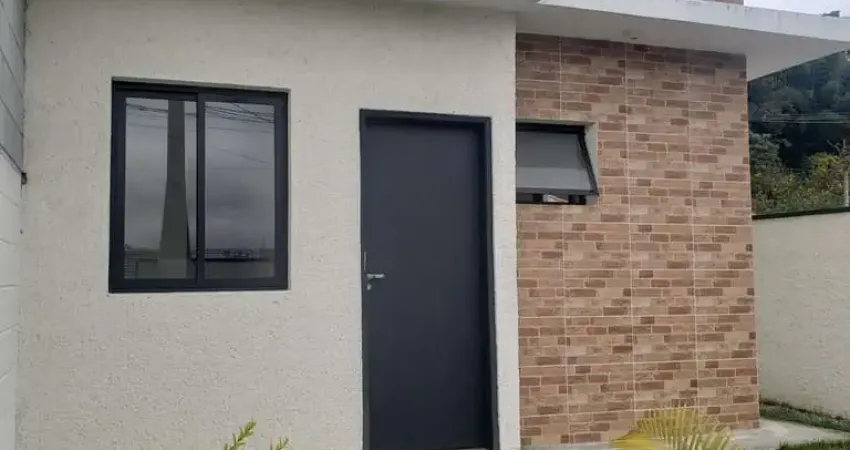 Casa para venda em Vila São Paulo de 62.00m² com 2 Quartos, 2 Suites e 1 Garagem