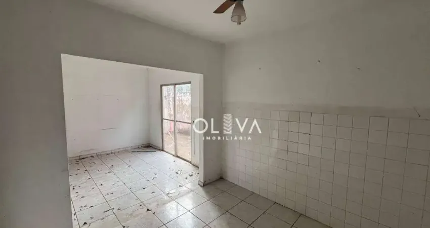 Casa para venda em Conjunto Habitacional Costa Do Sol de 105.00m² com 3 Quartos, 1 Suite e 1 Garagem