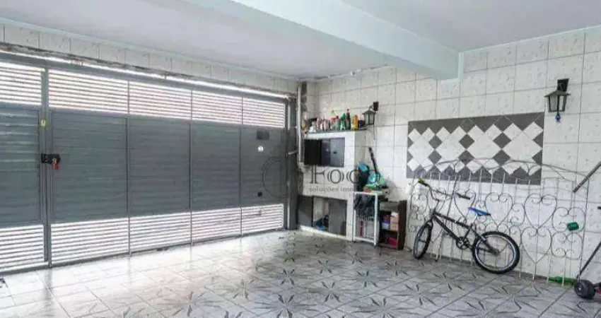 Sobrado para venda em Vila Dona Sara de 166.00m² com 3 Quartos, 2 Suites e 2 Garagens