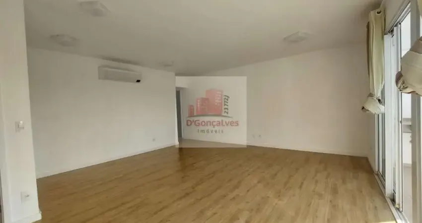Apartamento para alugar em Centro de 105.00m² com 3 Quartos, 1 Suite e 3 Garagens