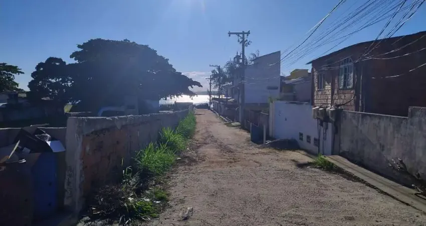 Casa para venda em Boqueirão de 170.00m² com 3 Quartos e 2 Garagens