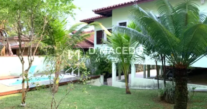 Casa para venda em Praia Da Lagoinha de 441.00m² com 3 Quartos, 3 Suites e 6 Garagens