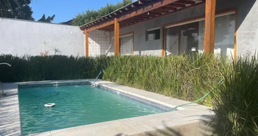 Chácara para venda em Araçoiaba da Serra de 700.00m² com 1 Quarto e 5 Garagens