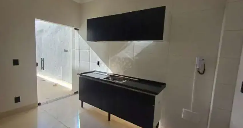Casa para alugar em Vila São Paulo de 150.00m² com 3 Quartos, 1 Suite e 2 Garagens