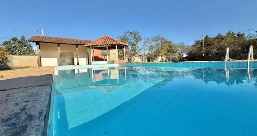 Chácara para venda em Araçoiaba da Serra de 140.00m² com 1 Quarto e 10 Garagens