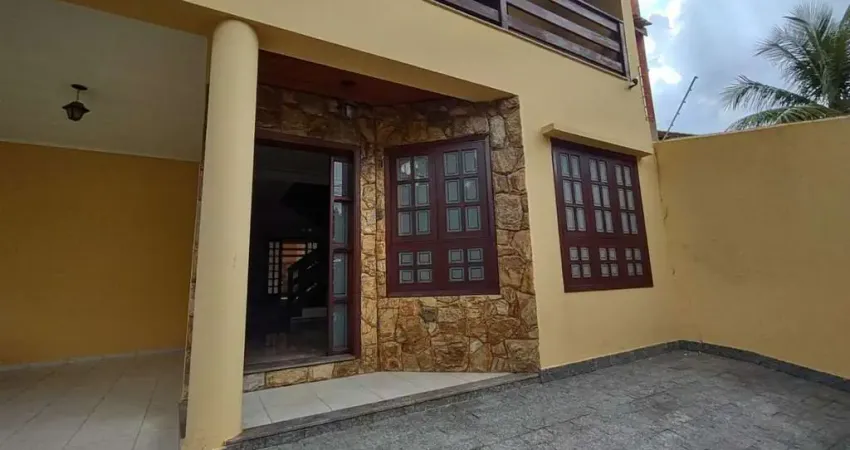 Sobrado para venda em Parque Terranova de 388.00m² com 5 Quartos, 1 Suite e 10 Garagens