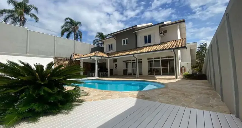 Casa de Condomínio para venda em Jardim Recanto de 340.00m² com 3 Quartos, 3 Suites e 4 Garagens