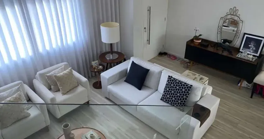 Casa de Condomínio para venda em Chácaras Silvania de 111.00m² com 3 Quartos, 1 Suite e 2 Garagens