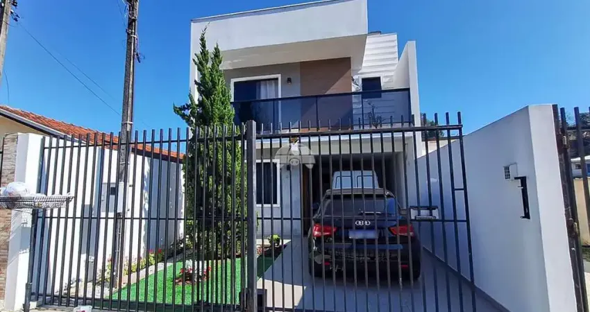 Sobrado para venda em Campo Pequeno de 170.00m² com 3 Quartos, 1 Suite e 2 Garagens