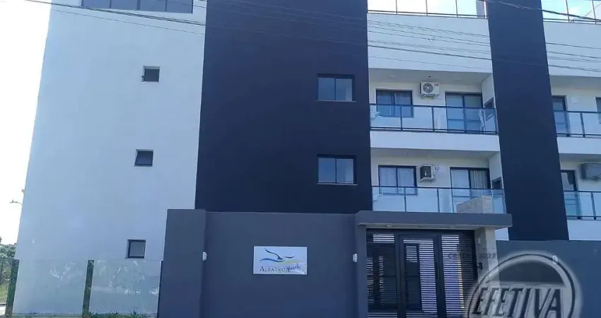 Apartamento para venda em Matinhos de 35.00m² com 1 Quarto e 1 Garagem