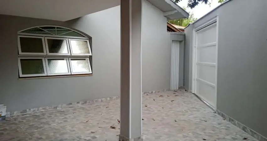 Casa para alugar em Nova Piracicaba de 105.00m² com 2 Quartos, 1 Suite e 2 Garagens